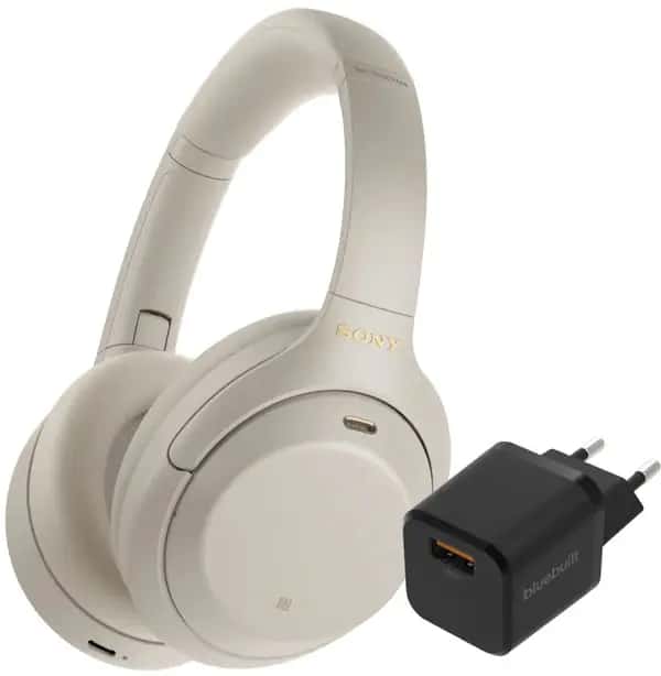 Sony WH-1000XM4 Zwart + BlueBuilt Quick Charge Oplader met Usb A Poort 18W Zwart