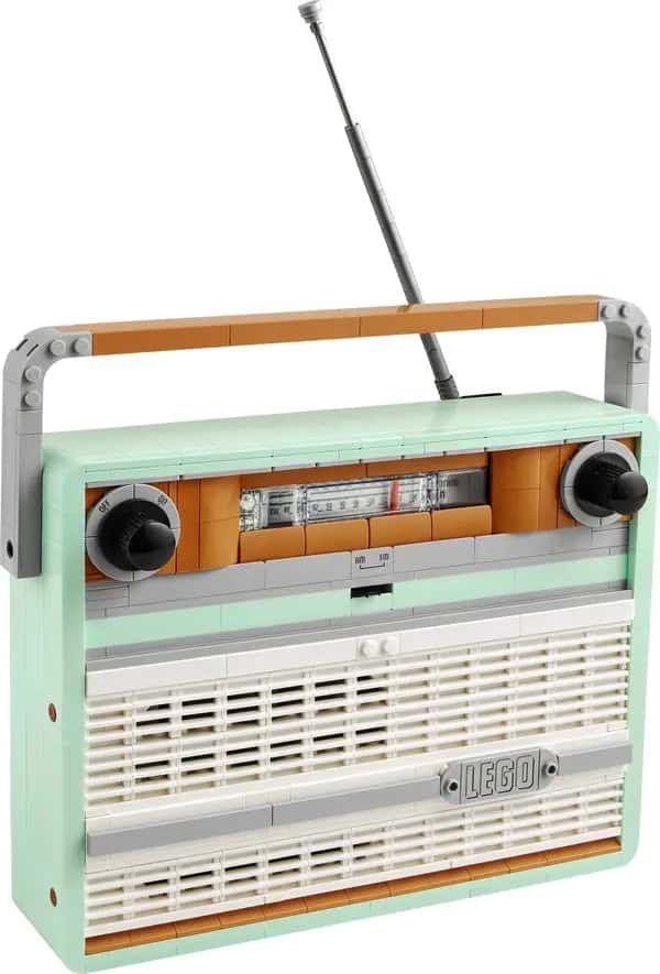 Retro radio