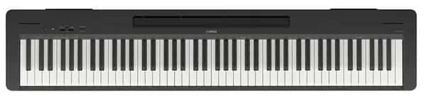Yamaha P145BT Zwart